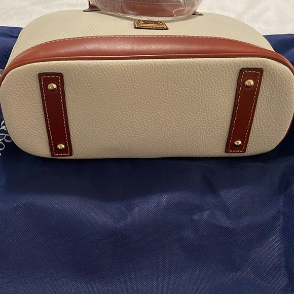 NWT Dooney & Bourke Zip Zip Satchel (BONE) - Picture 9 of 14